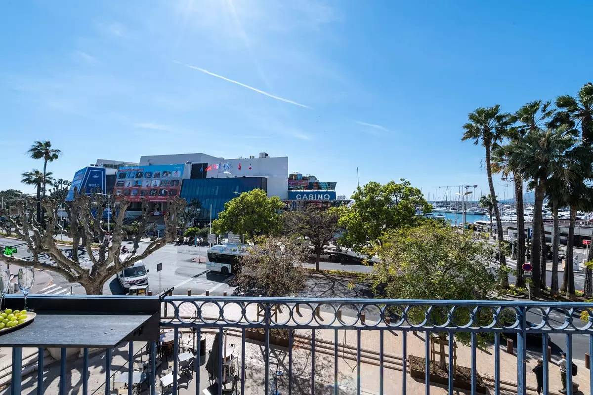 Appartement entier, 3P Face Palais des Congrès - Centre Cannes in Cannes, Côte méditerranéenne (France)