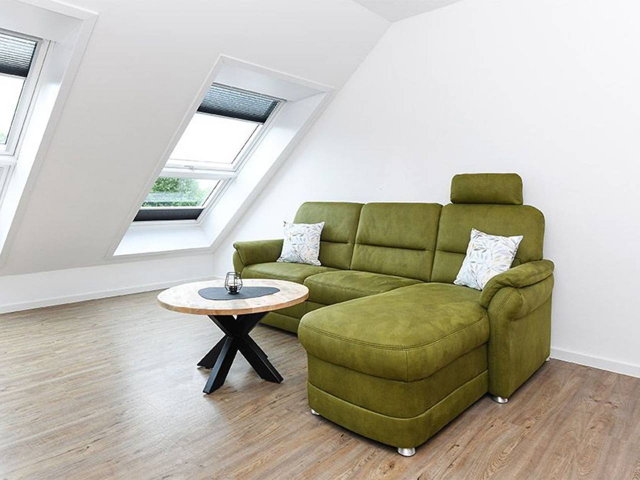 Bauernhof Landwarf Grafthof - Ferienwohnung Rapsblüte in Neuharlingersiel, Landkreis Wittmund