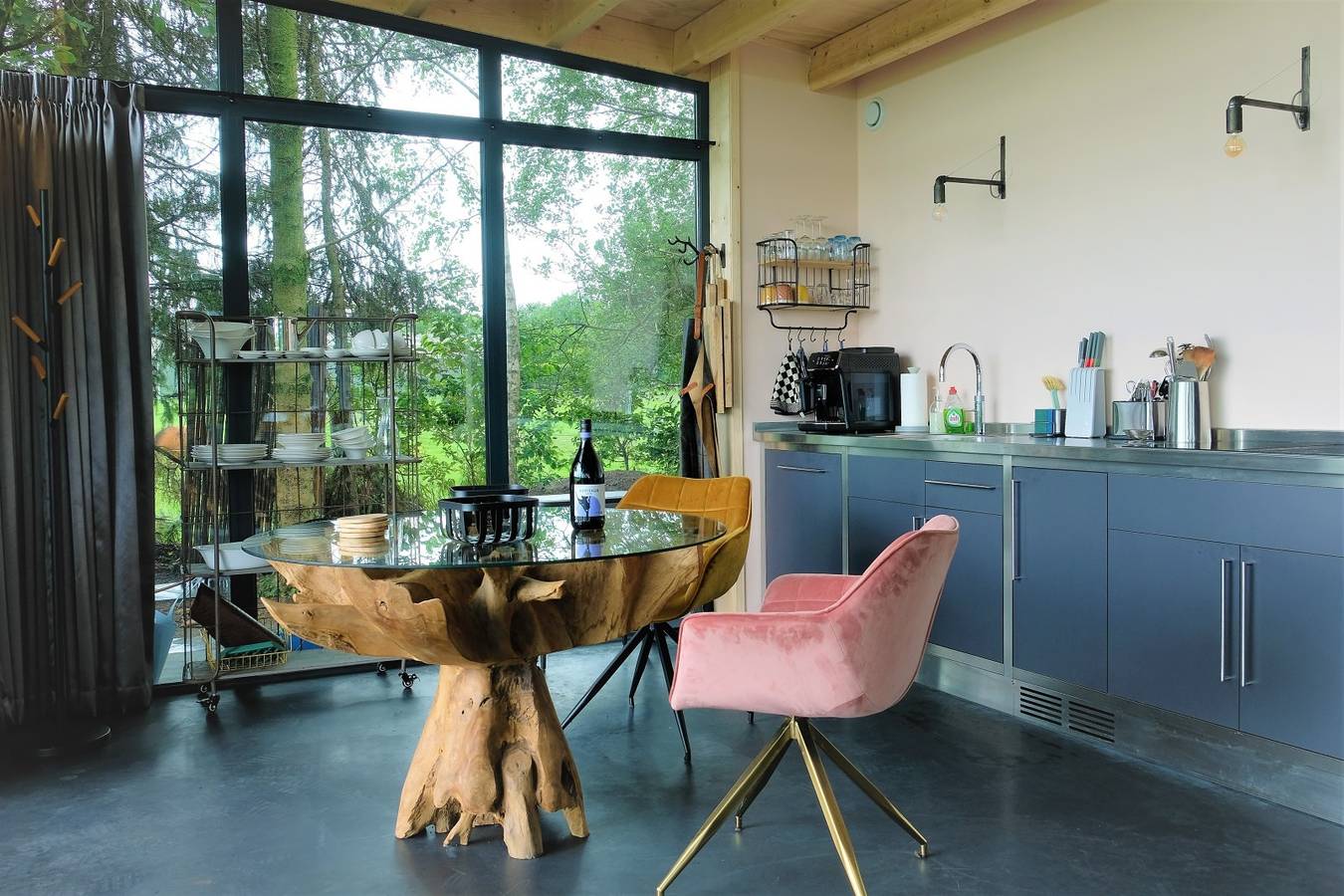 Luxuriöses Ferienhaus für 2 Personen mit Whirlpool und Sauna in ruhiger Lage nahe Borger in Drenthe