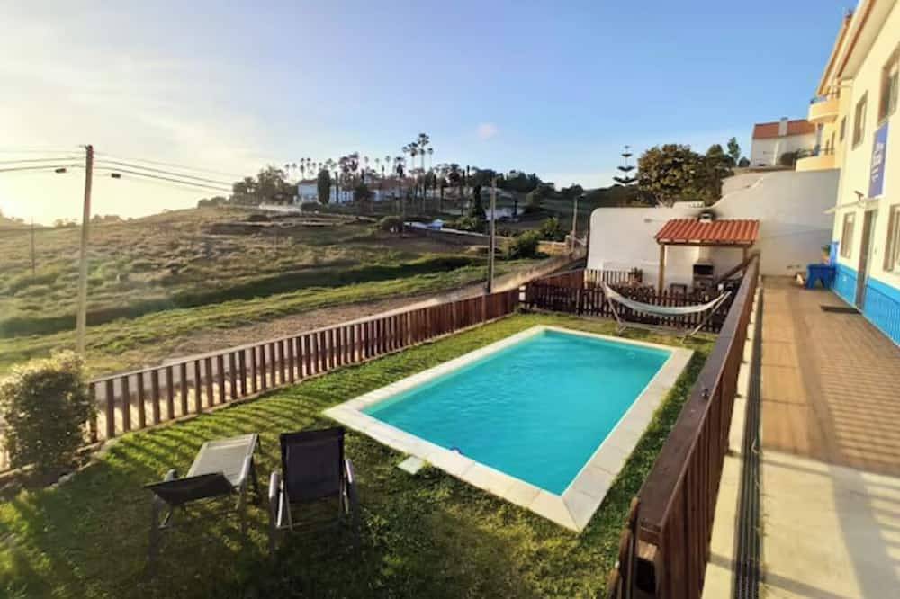 Villa for 10 People in Ericeira, Lisbon District
