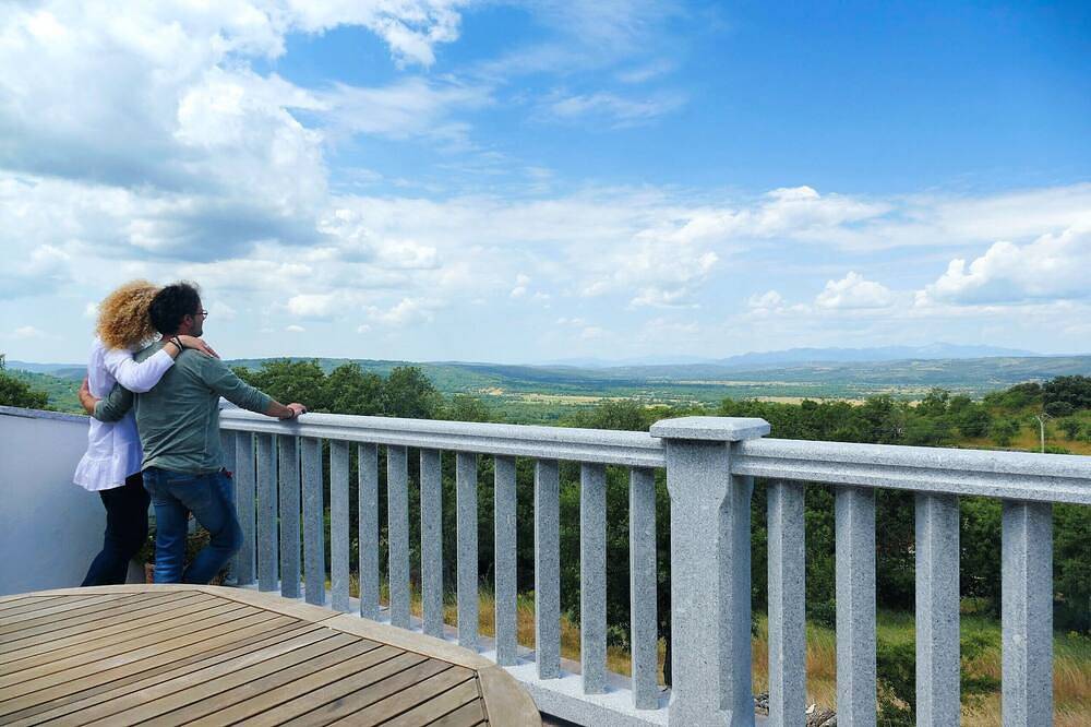 Entire apartment, The Chumbea Triskel: a window to nature, relaxation, and the stars in Salamanca Province
