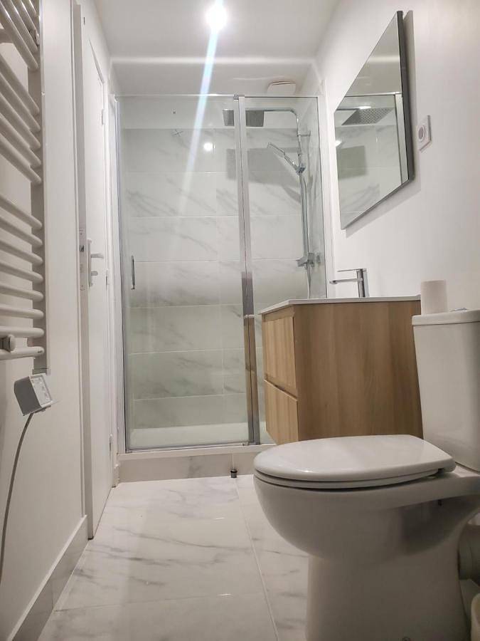 Gîte pour 4 personnes, avec Terrasse et Jardin à Soisy-sur-Seine