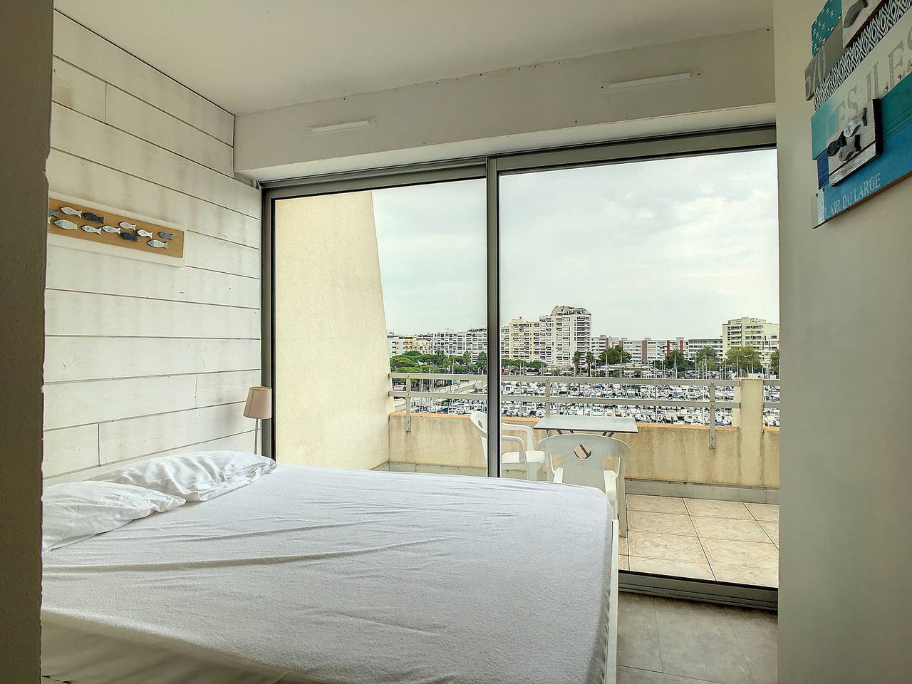 Apartamento entero, Encantador F2 con terraza, vista al mar y estacionamiento, Carnon in Carnon-Plage, Mauguio