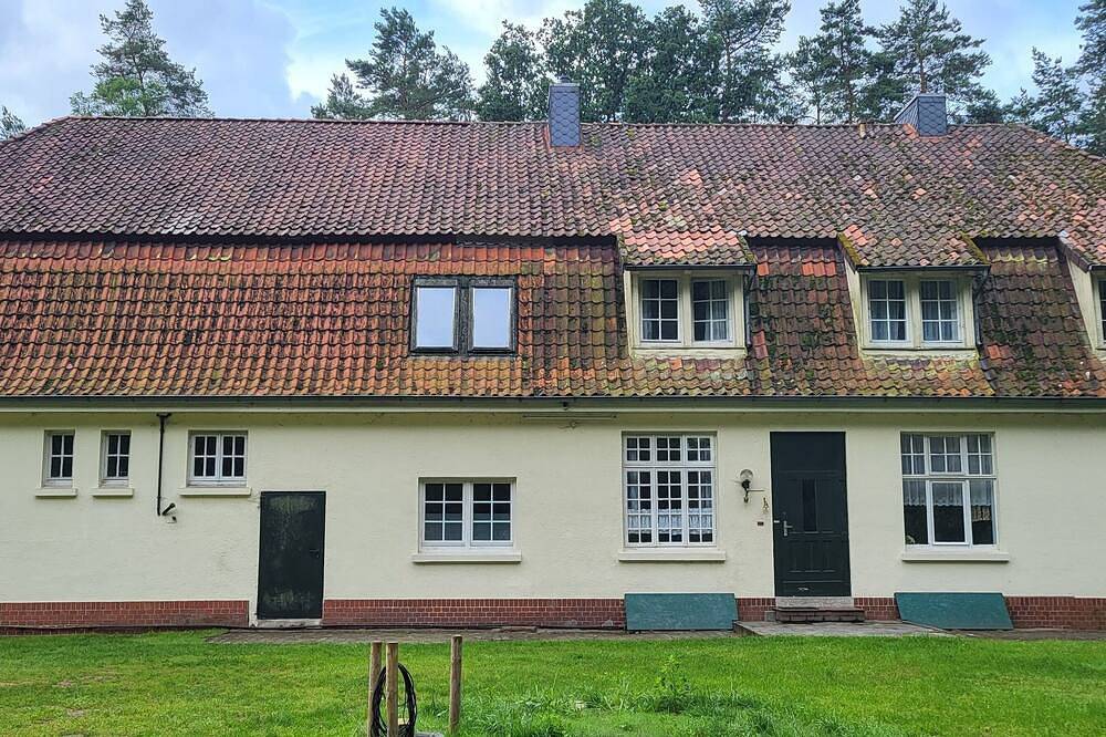 Großzügiges Ferienhaus auf 19 Hektar großem Waldgrundstück in Alleinlage in Gerdau, Landkreis Uelzen