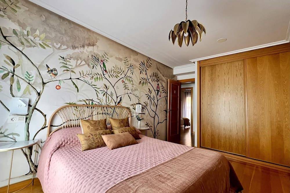 Ganze Wohnung, Housing León Pablo Flórez in León, Cordillera Cantábrica