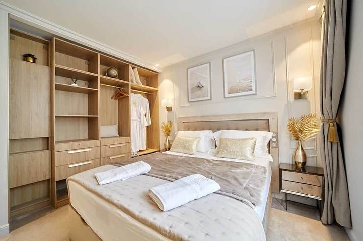 Les Perles Amiénoises-Whitepearl Centre Amiens in Amiens, Amiens und Umgebung