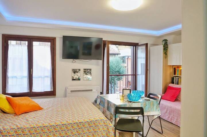 Appartamento intero, La Tana Di Fedro - Monolocale vicino al centro storico e al mare in Piper Beach, Grado