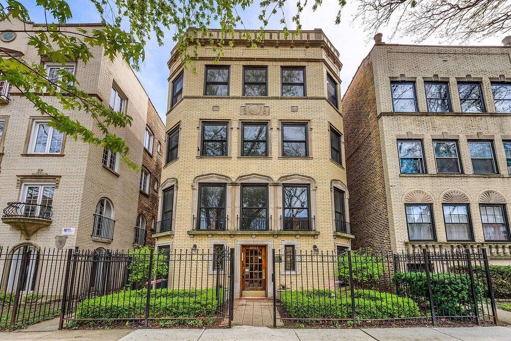 Ganze Wohnung, Vintage Condo mit Whirlpool, Kamin und offenem Grundriss. Mins. nach Lak in Chicago, Cook County