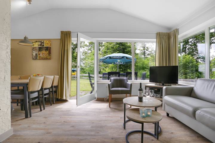 Ferienhaus für 5 Personen, mit Balkon/Terrasse und Terrasse in Stadtkyll