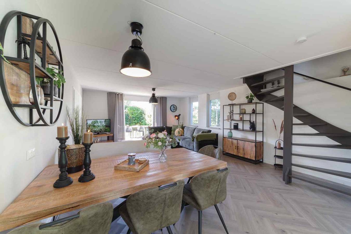 Ein komfortables Ferienhaus für 8 Personen mit Sauna im charmanten Wemeldinge. in Niederländische Nordsee