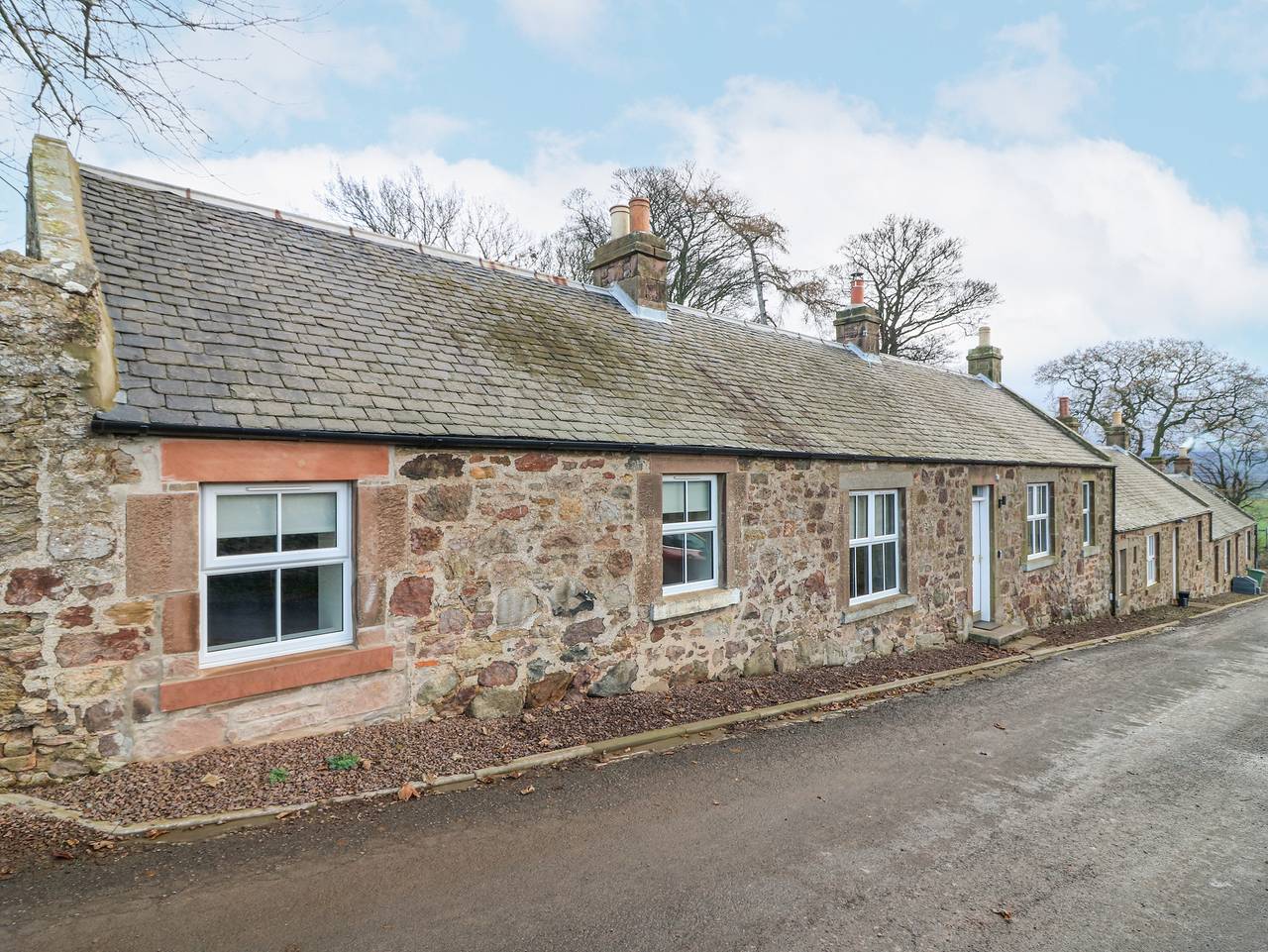 8 Barney Mains Cottage in Edinburgh and Lothian