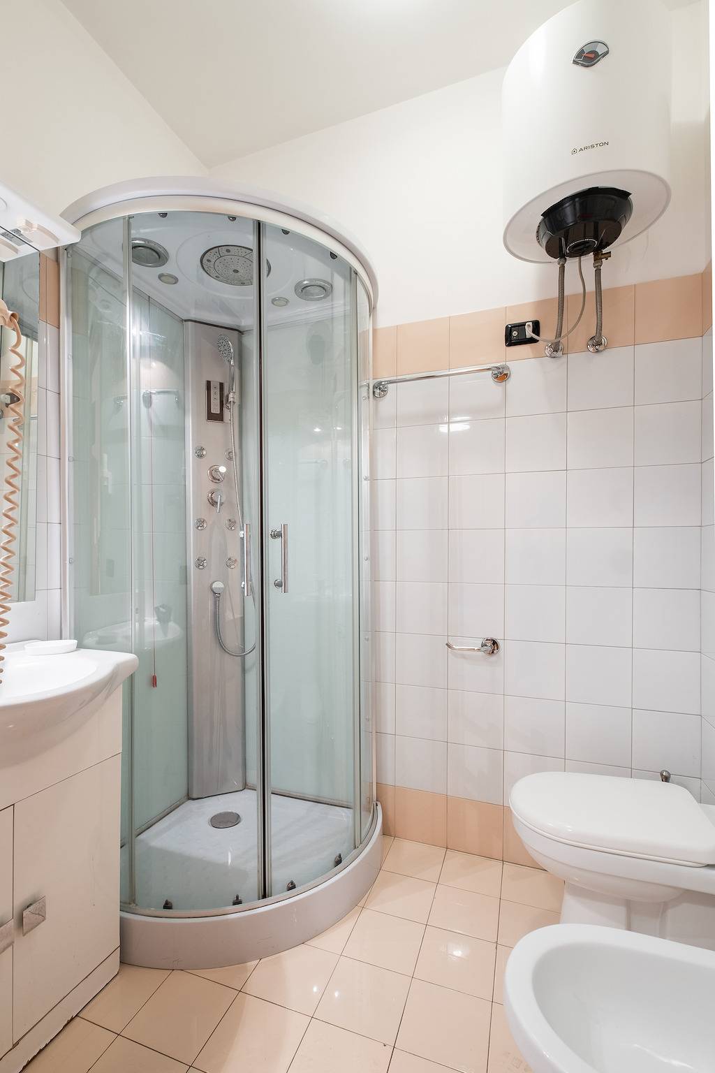 4Bnb - Reale House Tulipano in Vaticano, Provincia di Roma