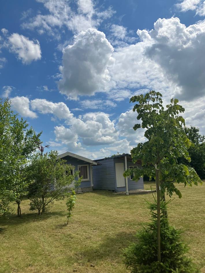 Chalet 'Les Chalets De Babeth Et Cathy' avec terrasse privée in Trouans, Aube