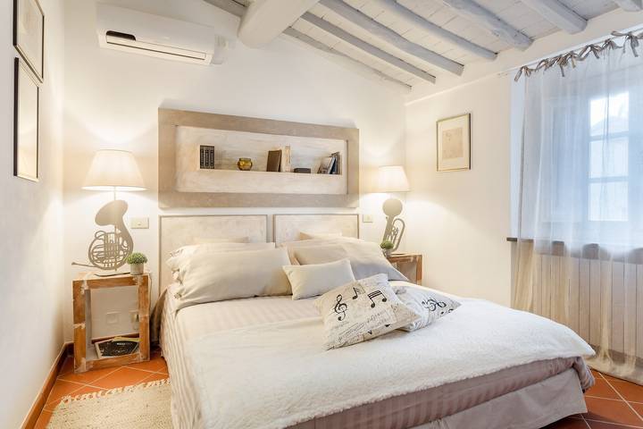 Appartamento intero, Casa Santa Zita in Lucca, Provincia di Lucca