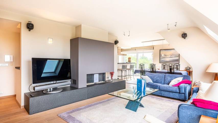 Appartement voor 6 personen, met balkon in De Panne