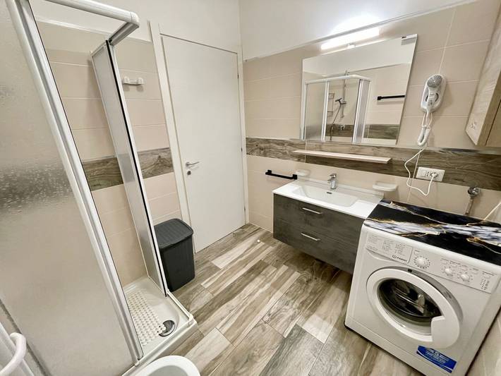 Appartement entier, Séjour dynamique avec piscine extérieure partagée in Porto Santa Margherita, Caorle