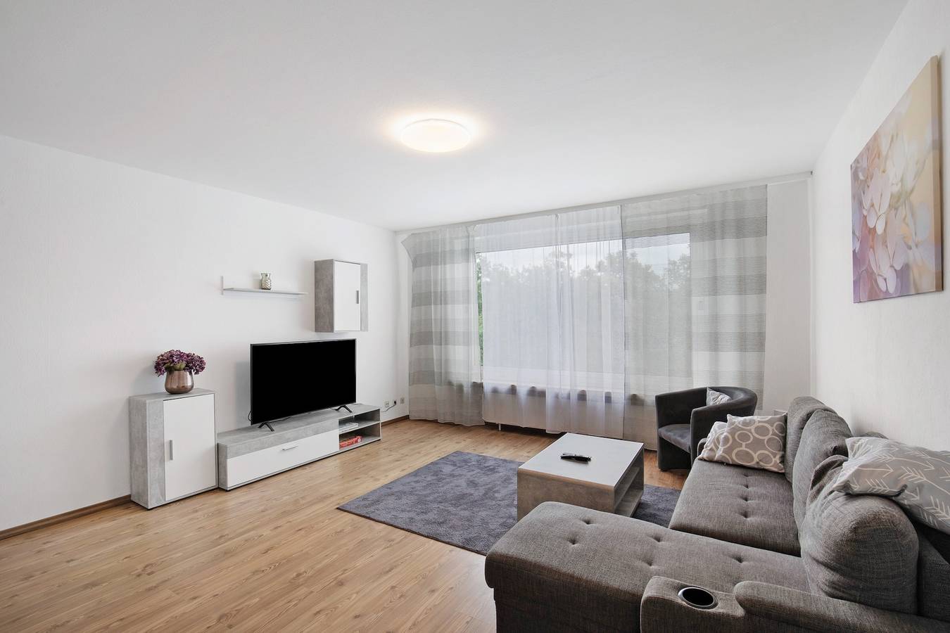 Ganze Wohnung, Ferienwohnung 'Bruchköbel 4 Auch Für Monteure' mit Balkon und Wlan in Bruchköbel, Main-Kinzig-Kreis