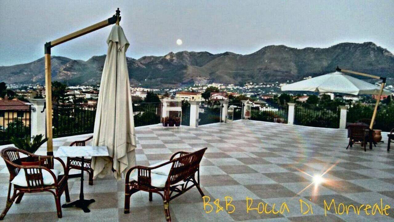 Deluxe Double Room with Shower in Monreale, Provincia di Palermo