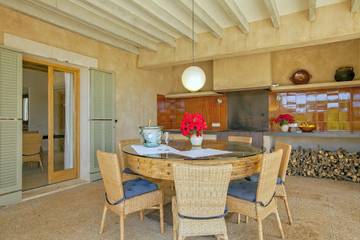 Chalet in Búger, Interior de Mallorca für 12 
