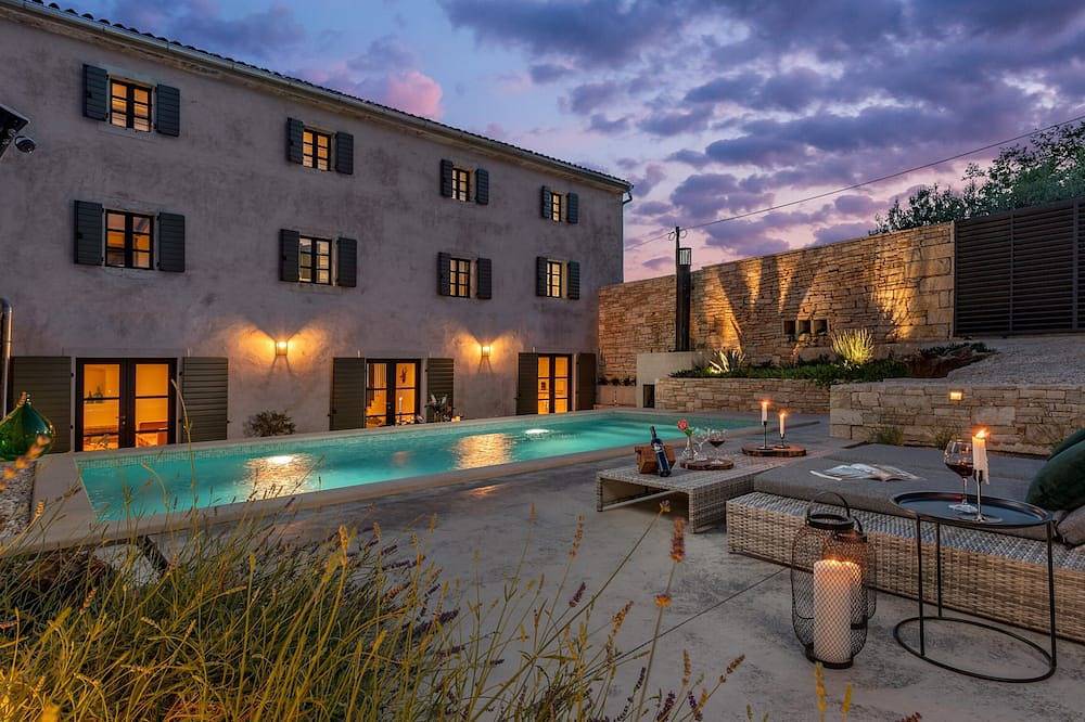 Casa vacanza a Bale a partire da 282€ a notte