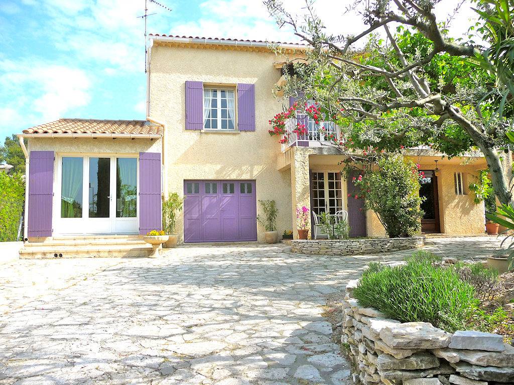 Chambres d'hôtes La Sousto - Chambre Cigale in Châteaurenard, Région d'Arles