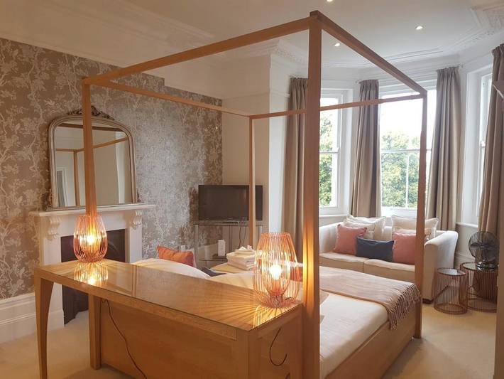 Holiday letting for 4 people, with Terrace and Garden as well as View in Folkestone