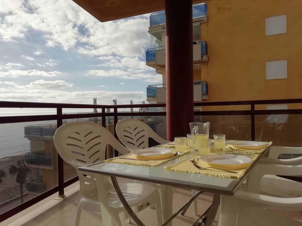 Appartement entier, Appartement de vacances pour 6 personnes avec terrasse in Peñíscola, Costa del Azahar