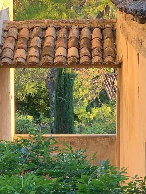 Maison de vacances pour 6 personnes, avec terrasse ainsi que vue et piscine