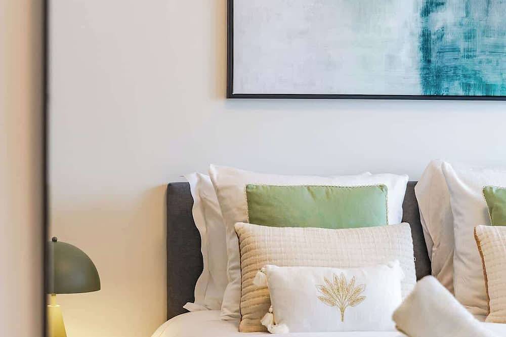 Ganze Wohnung, Luxurious 2-Br flat Near Nato & Eu in Schaerbeek - Schaarbeek, Flandern