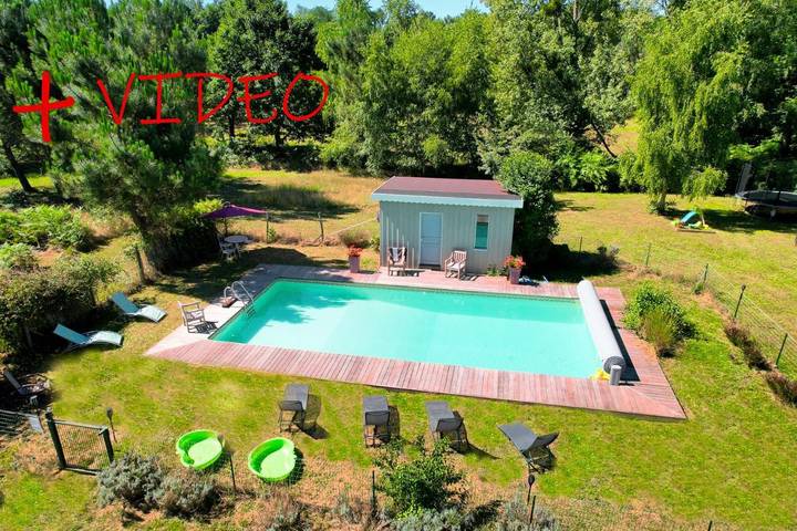 Location de vacances pour 3 personnes, avec jardin ainsi que piscine et terrasse, animaux acceptés à Grignols (Gironde) - 3