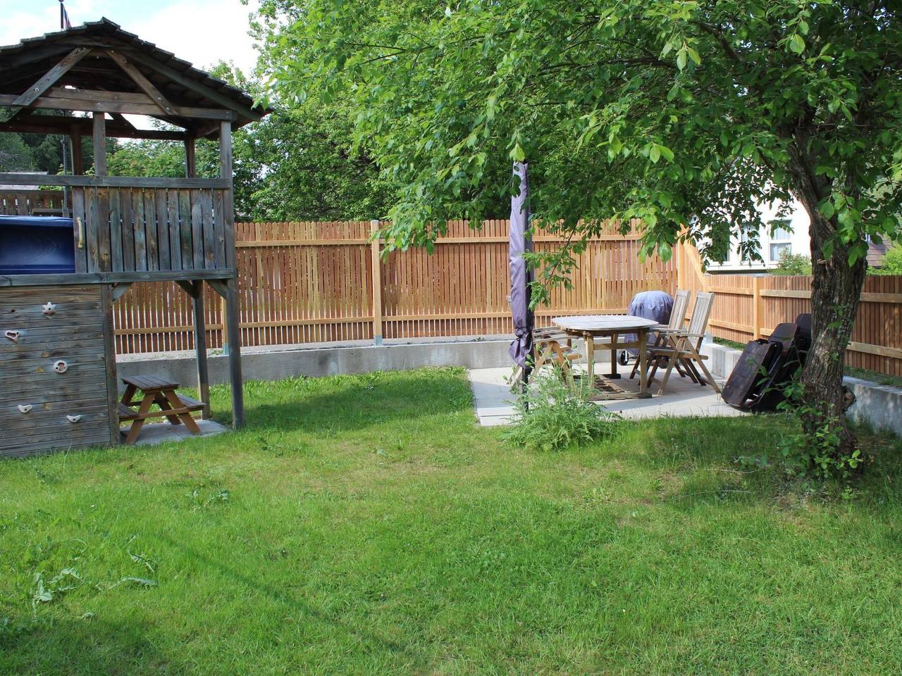 Ganze Wohnung, Haus Maria Hochschwarzwald, Garten umzäunt, Wald in St. Blasien, Südschwarzwald