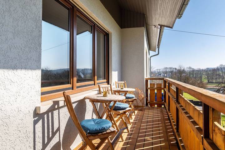 Zimmer, mit Garten im Kraichgau