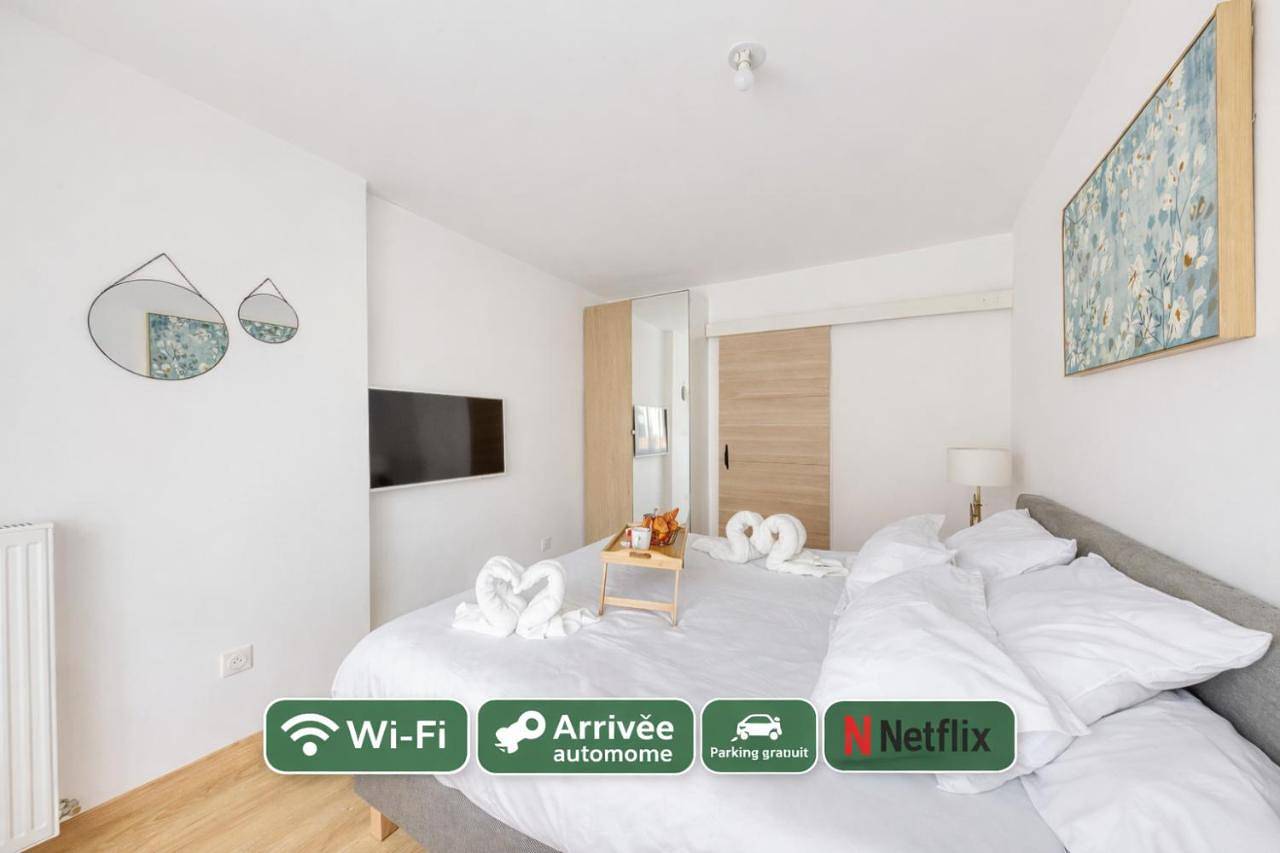 Appartement entier, L'élégant T2 proche de Versailles et de Paris in Guyancourt, Yvelines