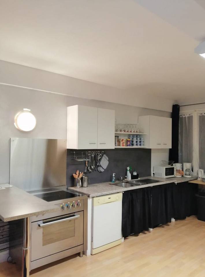 Gîte pour 39 personnes, avec jardin et terrasse en Nouvelle-Aquitaine - 2