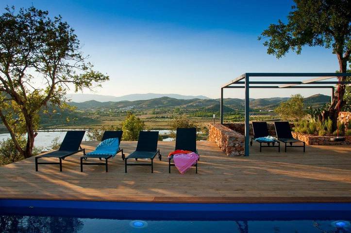 Villa para 8 pessoas, com terraço e jardim em Silves