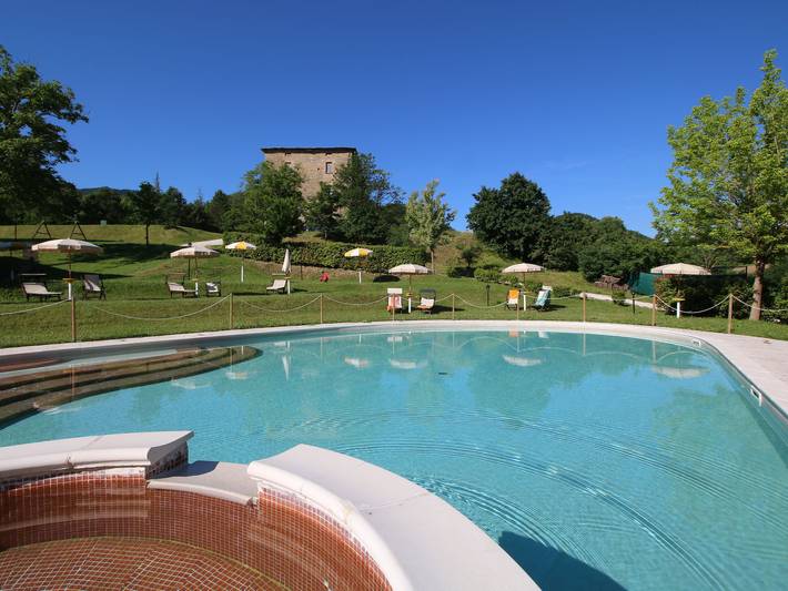 Villa ad Apecchio con piscina in Apecchio, Valle del Metauro