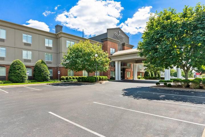 Hôtel pour 5 personnes, avec piscine, animaux acceptés