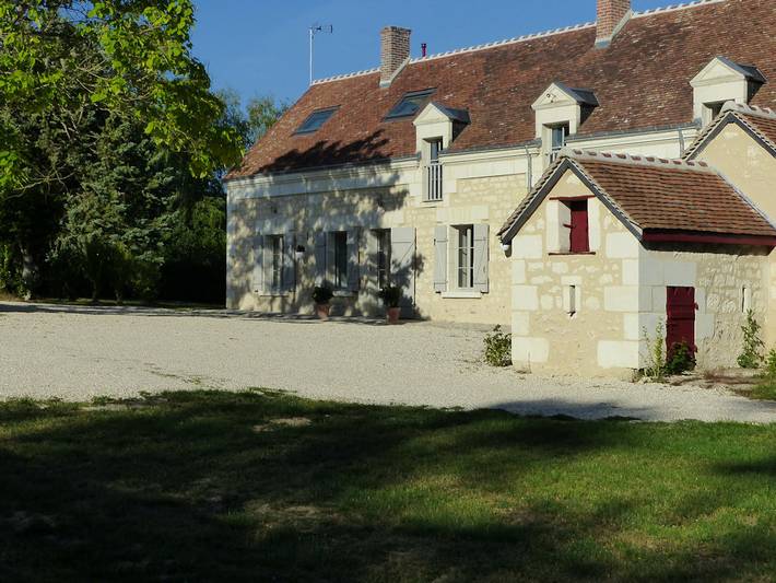 Gîte pour 14 personnes, avec terrasse et jardin à Châteauvieux - 2
