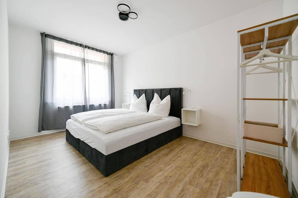 Ganze Wohnung, Ferienwohnung am Staatstheater Ii in Cottbus, Lausitz