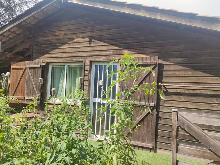 Gîte pour 2 personnes, avec piscine ainsi que jardin et vue à Yvrac - 2