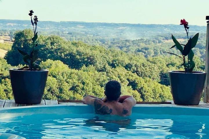 Location de vacances pour 4 personnes, avec terrasse et jardin, animaux acceptés à Beaugas