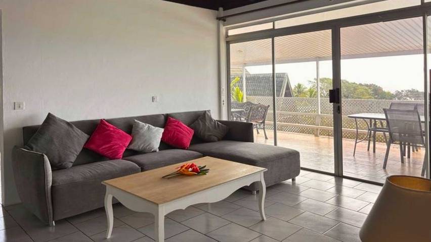 Location de vacances pour 9 personnes, avec balcon et jardin dans Tahiti - 4