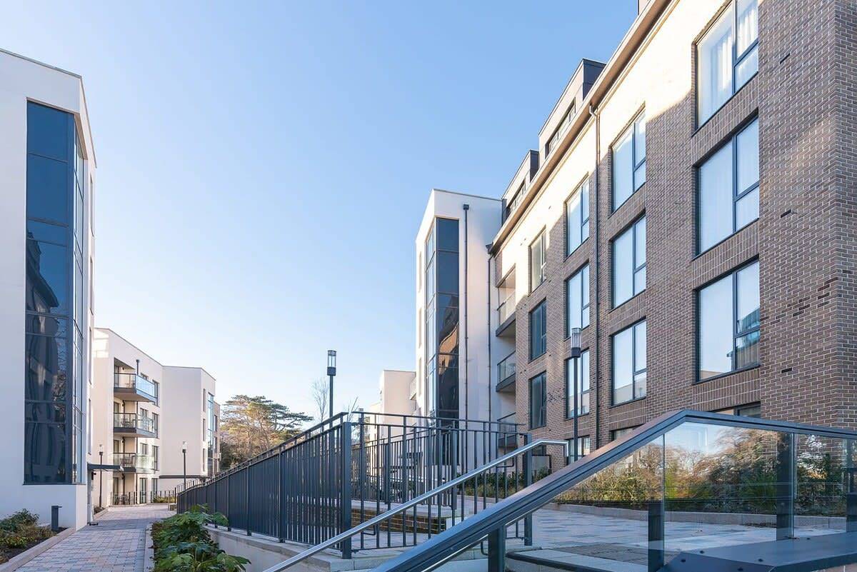 Ganze Wohnung, Woodward Square One by Dublin At Home in Dún Laoghaire-Rathdown, County Dublin