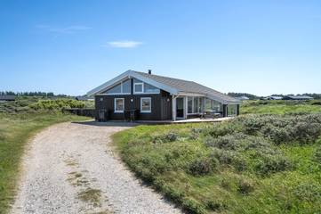 Ferienhaus für 7 Personen, mit Sauna und Terrasse sowie Whirlpool in Nørlev Strand