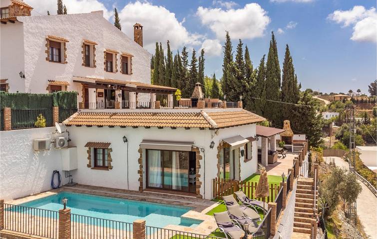 Ferienhaus für 8 Personen, mit Pool und Terrasse in Mijas