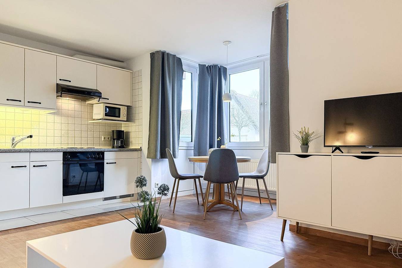 Ganze Wohnung, Ferienwohnung Haus Elbstrom Wohnung 22: Parterre, 300 m zum Sandstrand in Döse, Cuxhaven