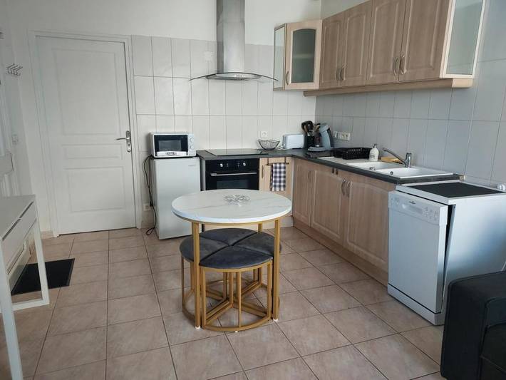 Gîte pour 4 personnes, avec terrasse et jardin à Lavardac - 4