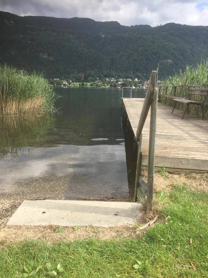 Ganze Wohnung, Apartment with Lake View in Steindorf am Ossiacher See, Bezirk Feldkirchen