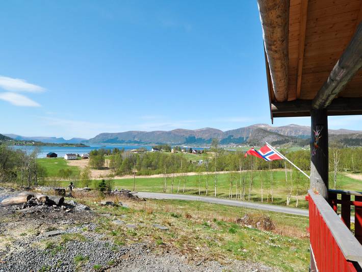 Ferienhaus für 5 Personen, mit Terrasse und Garten in Vanylven - 2