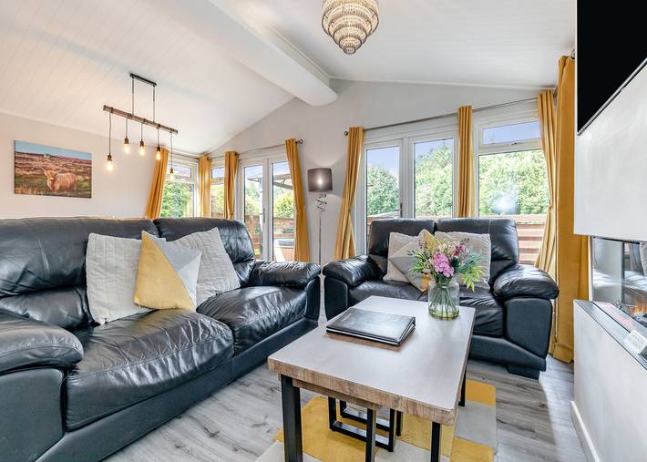 Glamping for 4 people in Staffordshire